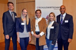Schule Wirtschaft 1117 Jahresgespraech 